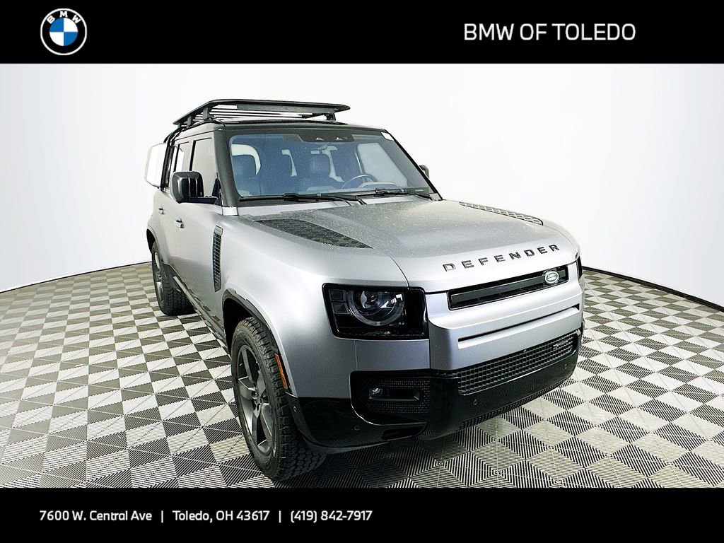 Used 2022 Land Rover Defender 110 X-Dynamic SE image 1