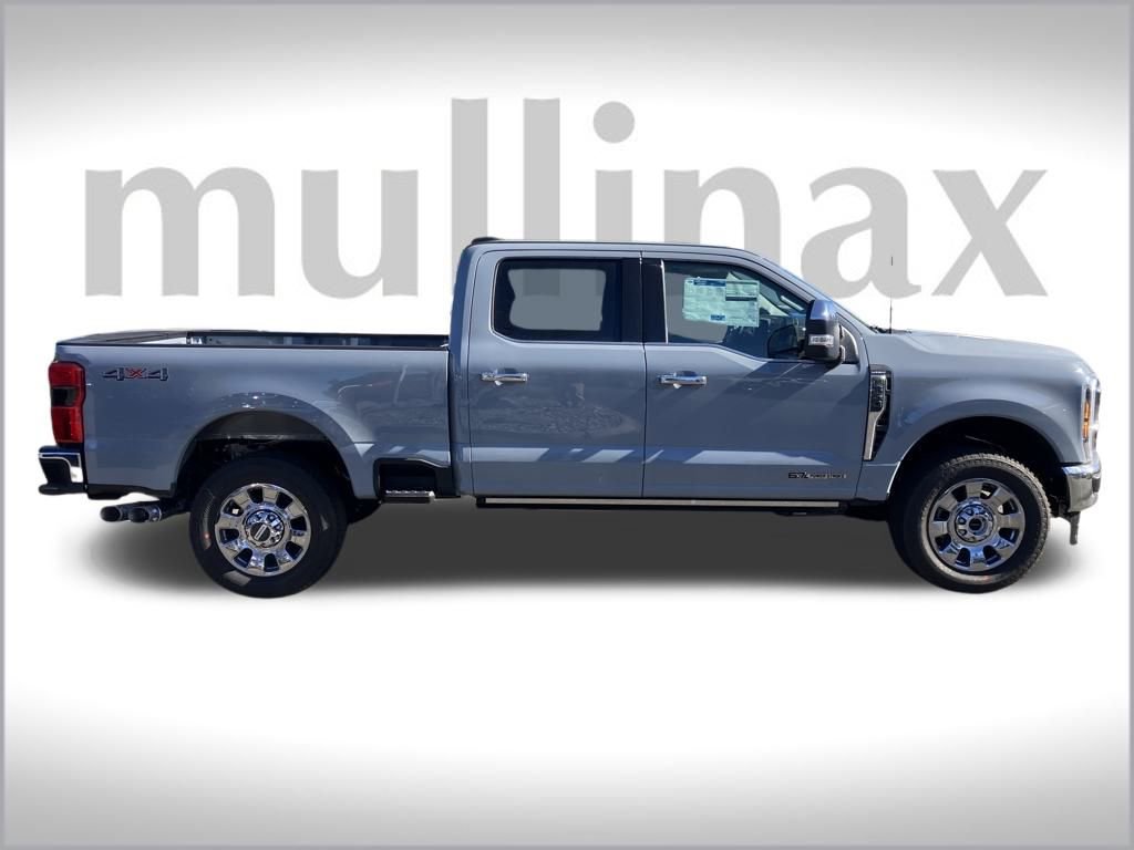 New 2026 Ford F350 Lariat image 3