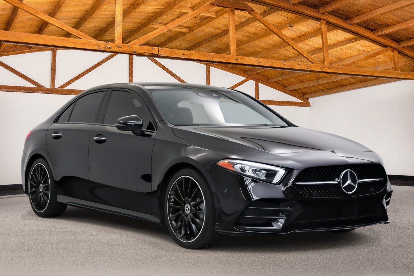 Used 2021 Mercedes-Benz A 220 w/ AMG Line image 7