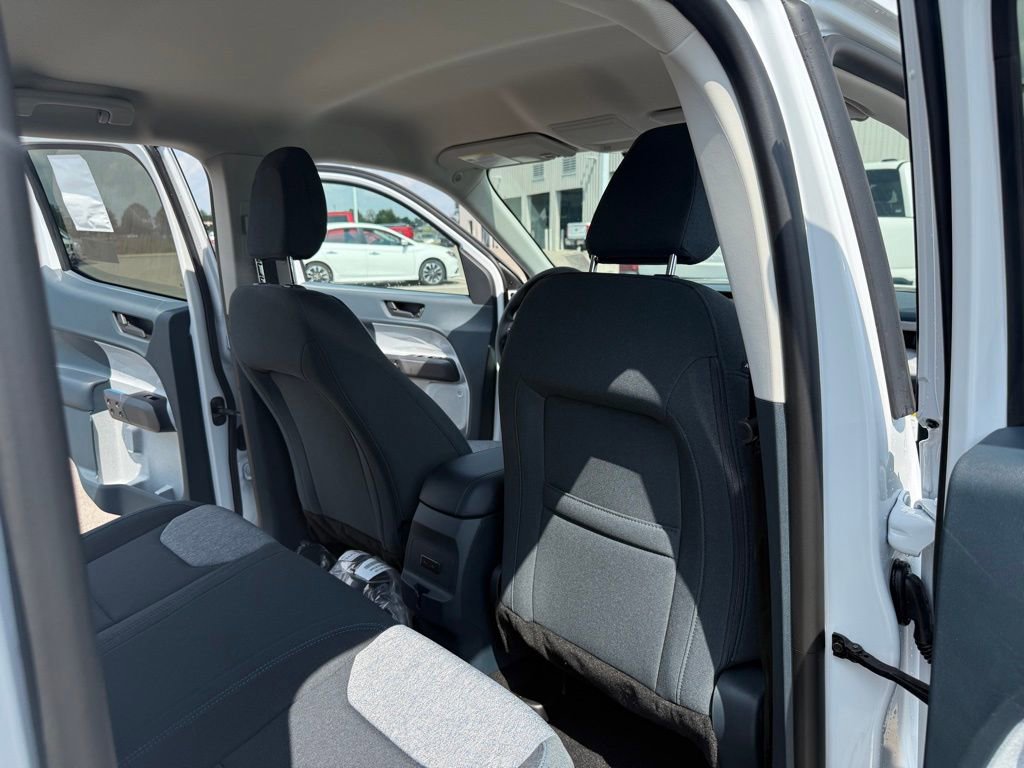 New 2025 Ford Maverick XLT image 18