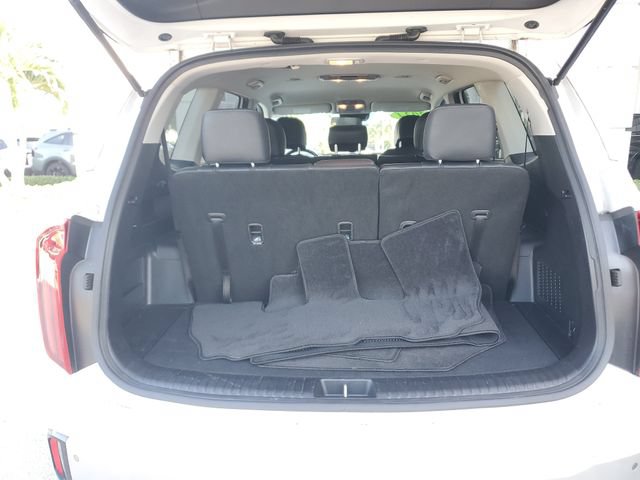 Used 2024 Kia Telluride LX AWD/4WD image 6
