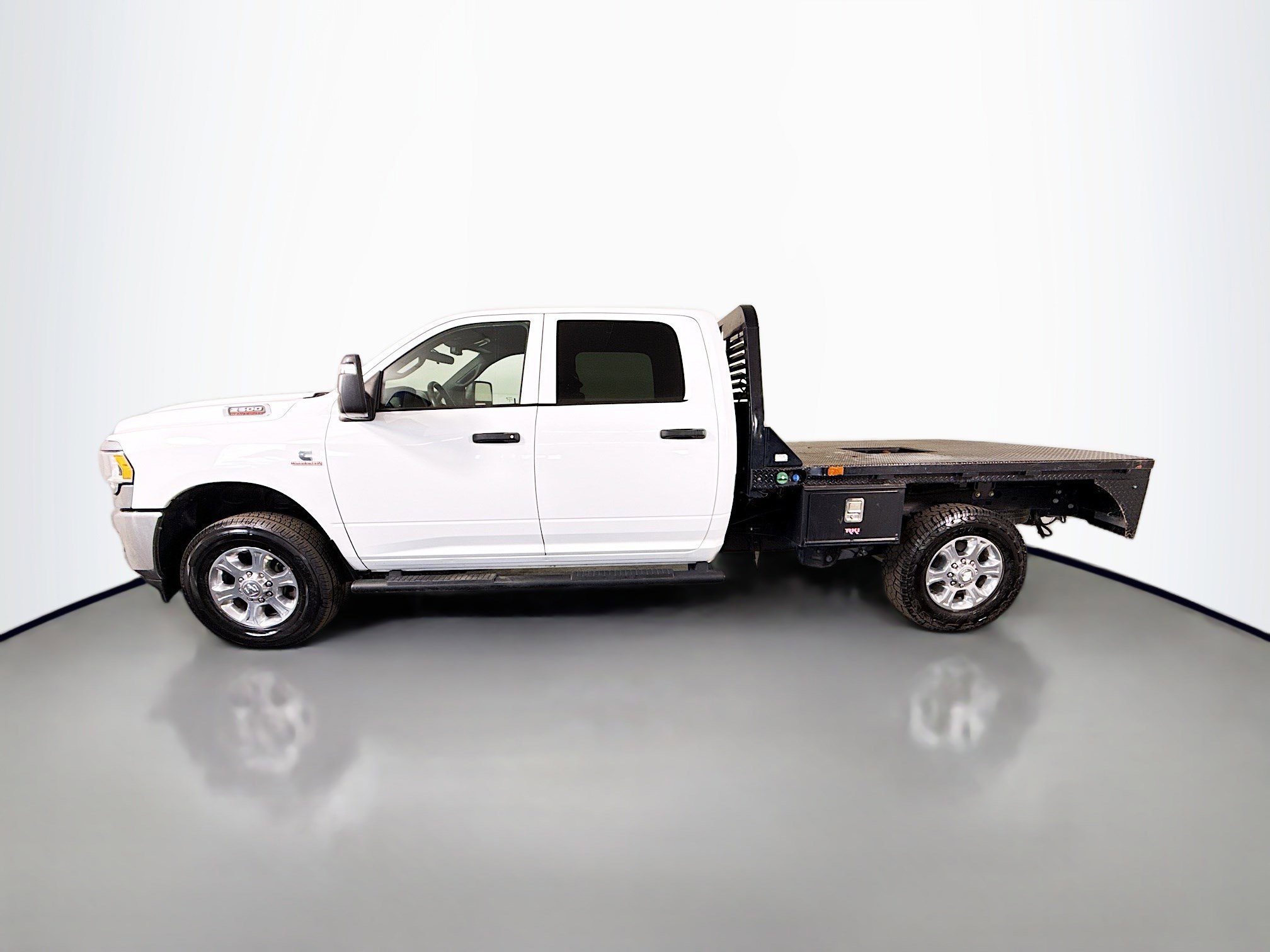 Used 2023 RAM 2500 Tradesman image 6