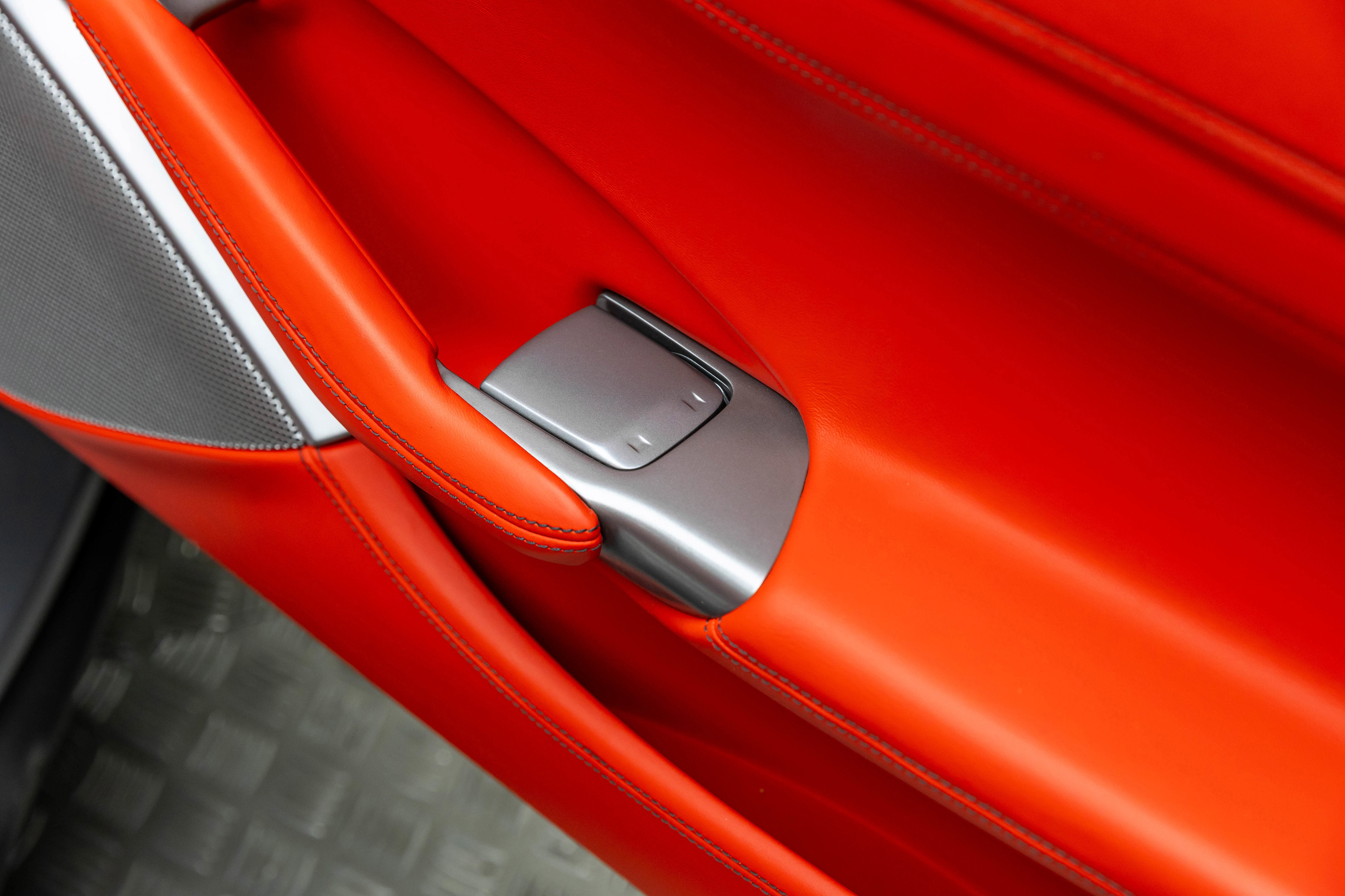 Certified 2019 Ferrari Portofino RWD image 44