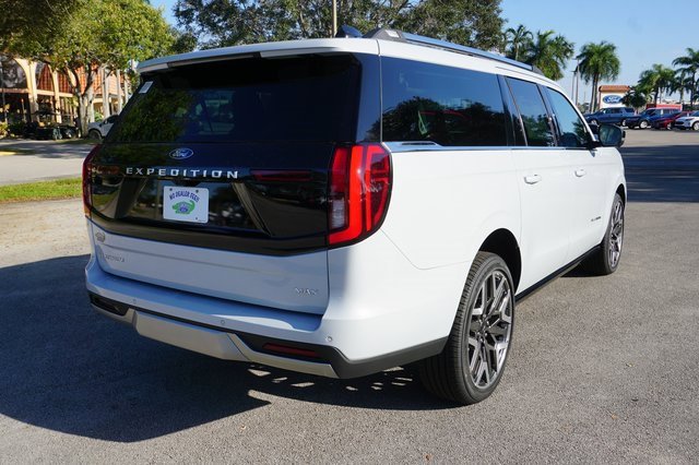 New 2025 Ford Expedition Max Platinum w/ Platinum Ultimate Package image 14
