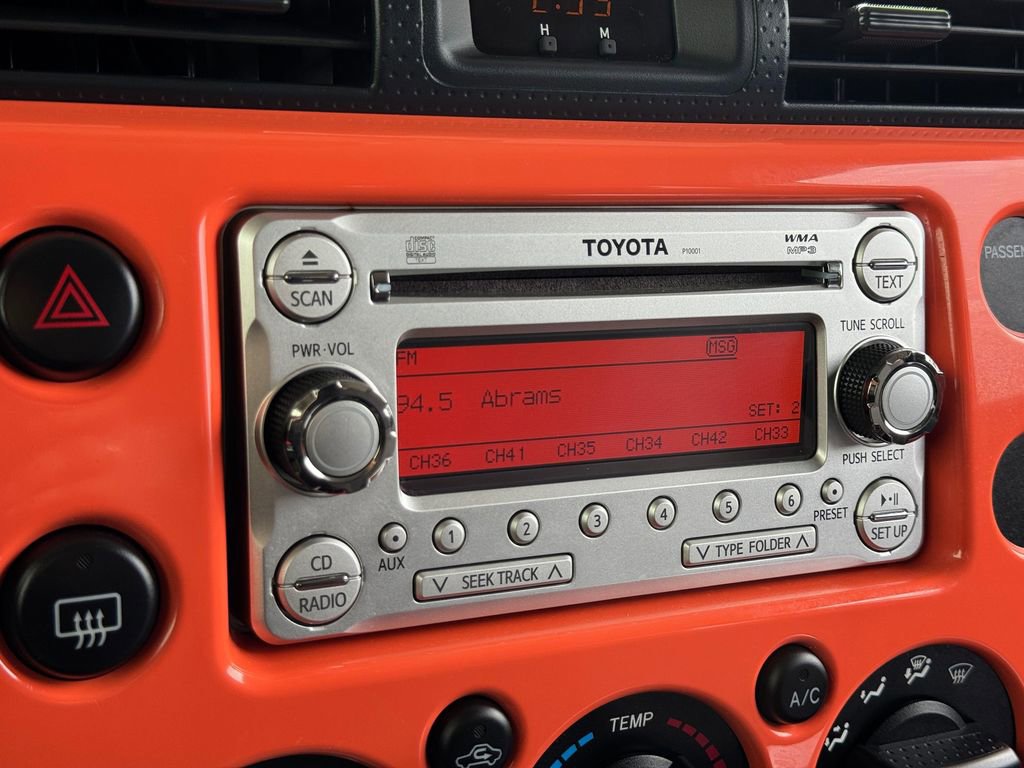 Used 2014 Toyota FJ Cruiser 4WD w/ Convenience Package image 20