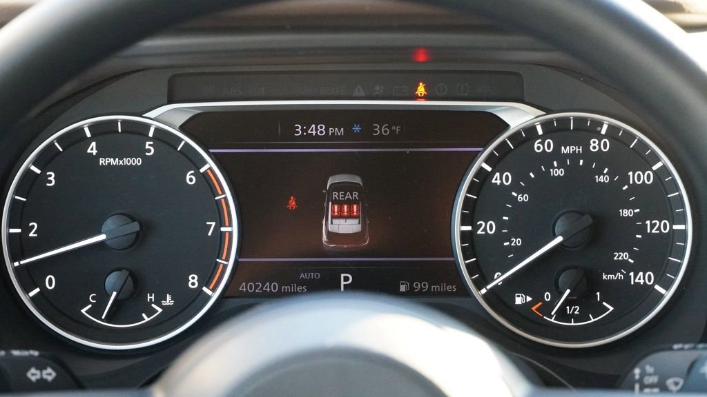 Used 2023 Nissan Rogue S image 29