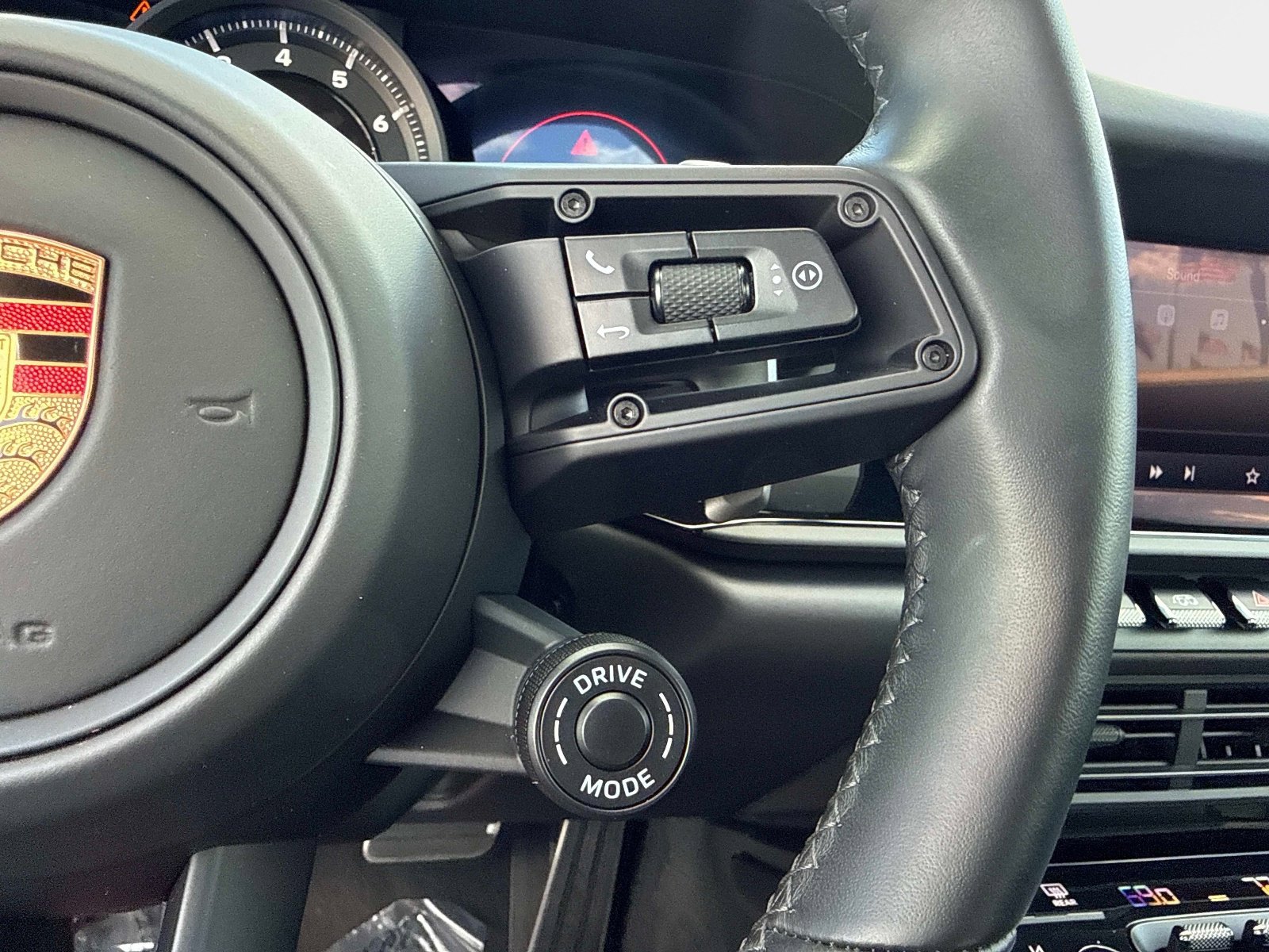 Used 2023 Porsche 911 Carrera T image 47