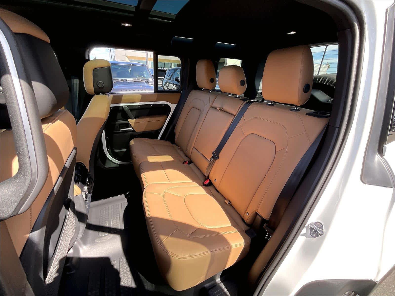 New 2026 Land Rover Defender 110 S AWD/4WD image 12