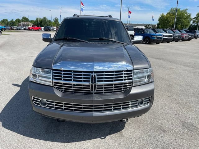 Used 2012 Lincoln Navigator 4WD image 3