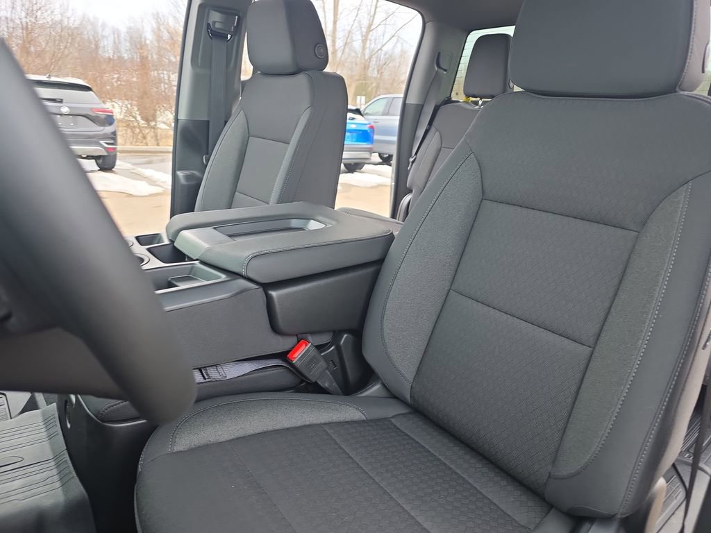 New 2026 GMC Sierra 1500 SLE image 14