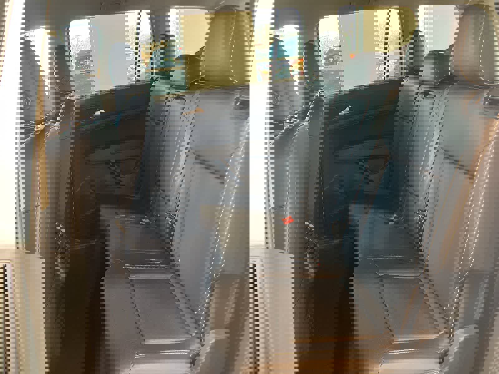 Used 2021 Volkswagen Atlas SE image 24