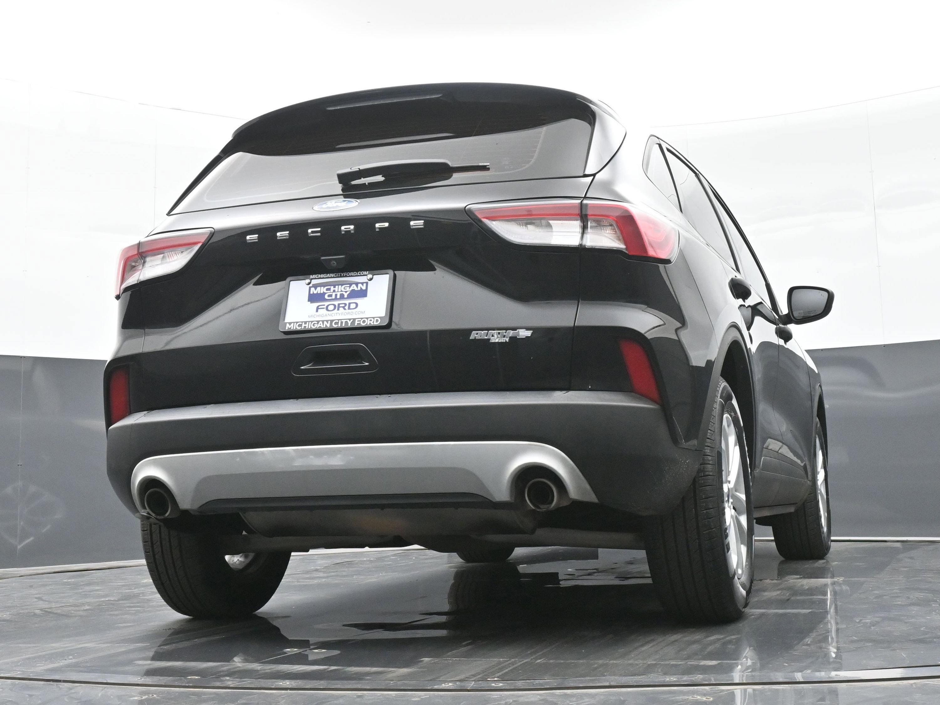 Used 2021 Ford Escape S image 38