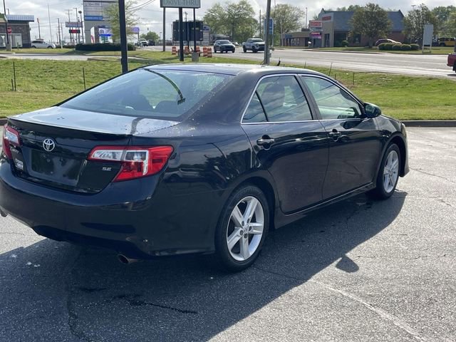 Used 2014 Toyota Camry SE image 6