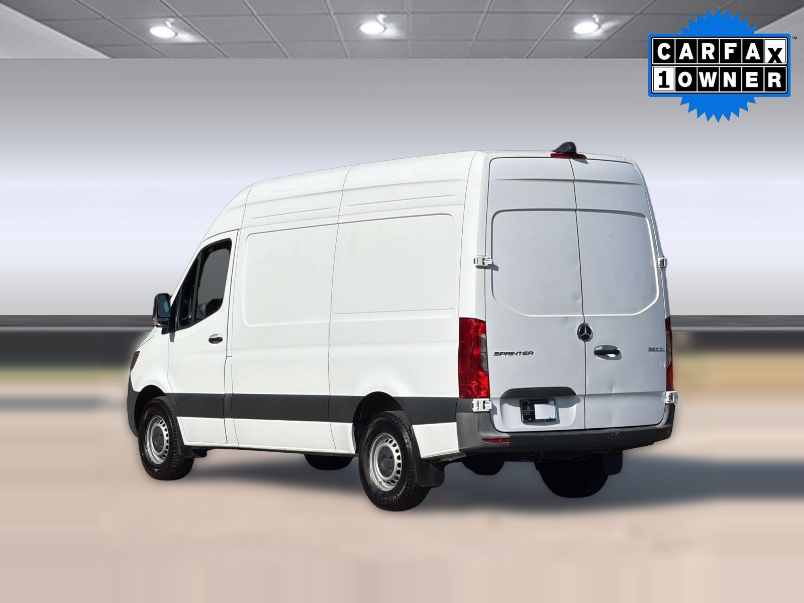 Used 2025 Mercedes-Benz Sprinter 2500 image 3
