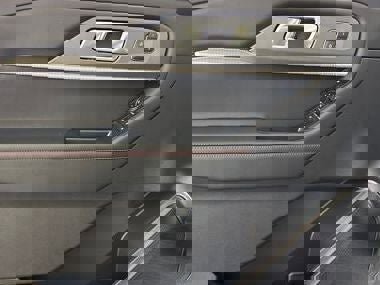 New 2026 Ford Explorer ST-Line w/ ST-Line Street Pack AWD/4WD image 26