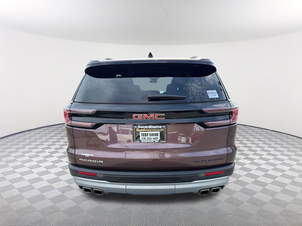 Used 2024 GMC Acadia Elevation w/ Luxury Package FWD image 6