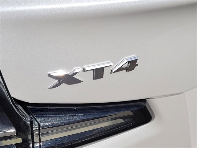 Used 2023 Cadillac XT4 Sport image 8