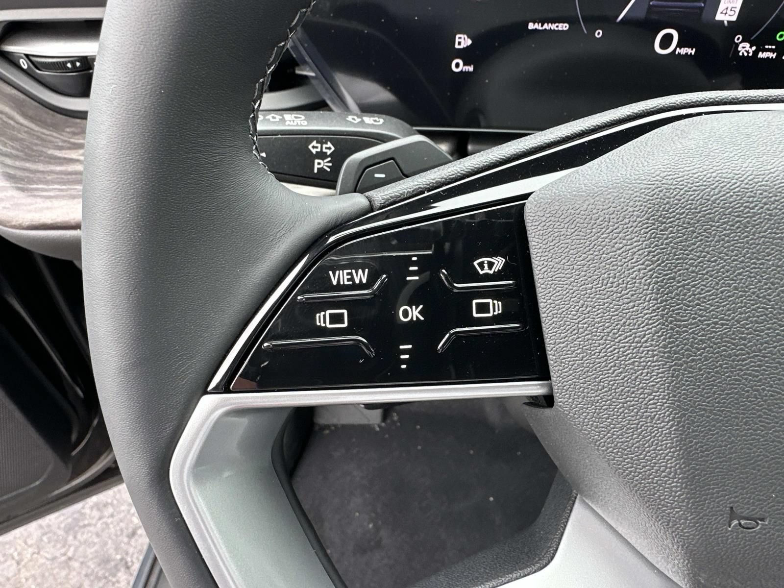 Used 2025 Audi Q5 Premium Plus AWD/4WD image 16