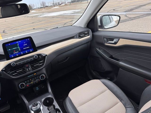 Used 2022 Ford Escape Titanium w/ Titanium Elite Package image 15