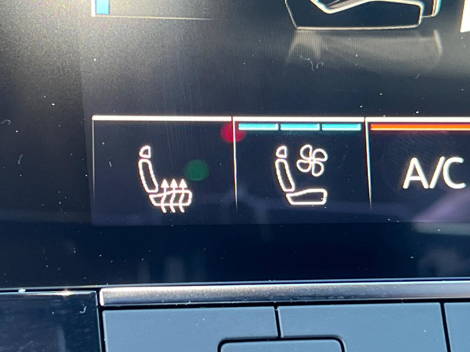 New 2025 Audi Q8 Premium Plus image 24