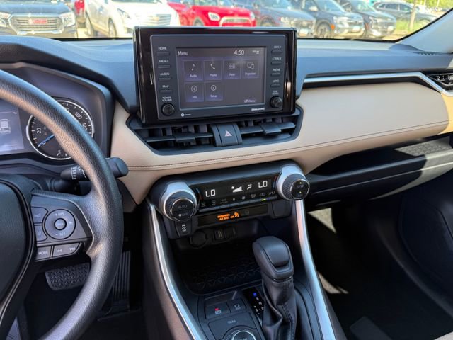 Used 2021 Toyota RAV4 XLE w/ Convenience Package image 15