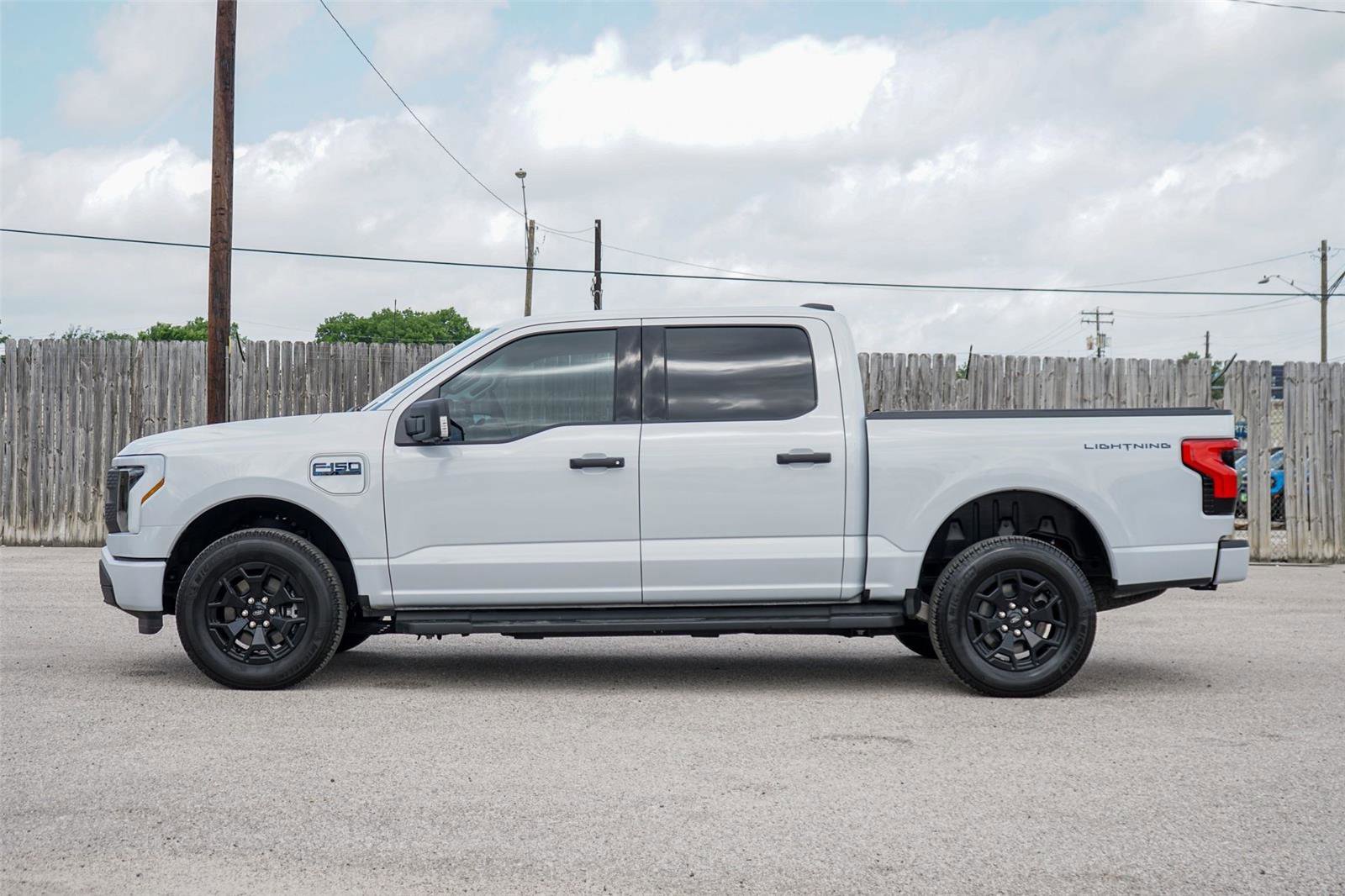 Certified 2025 Ford F150 Lightning XLT AWD/4WD image 7