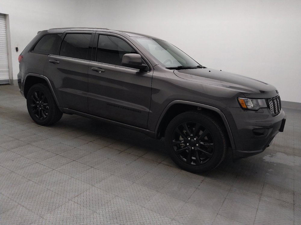 Used 2021 Jeep Grand Cherokee Laredo X RWD image 11