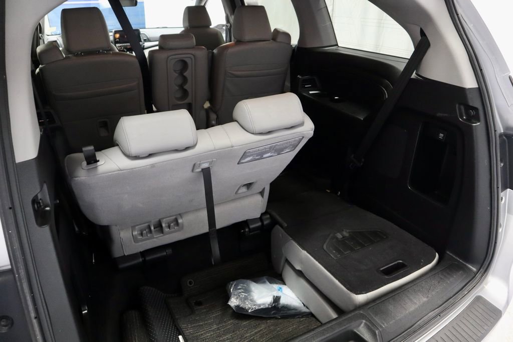 Used 2024 Honda Odyssey EX-L image 12