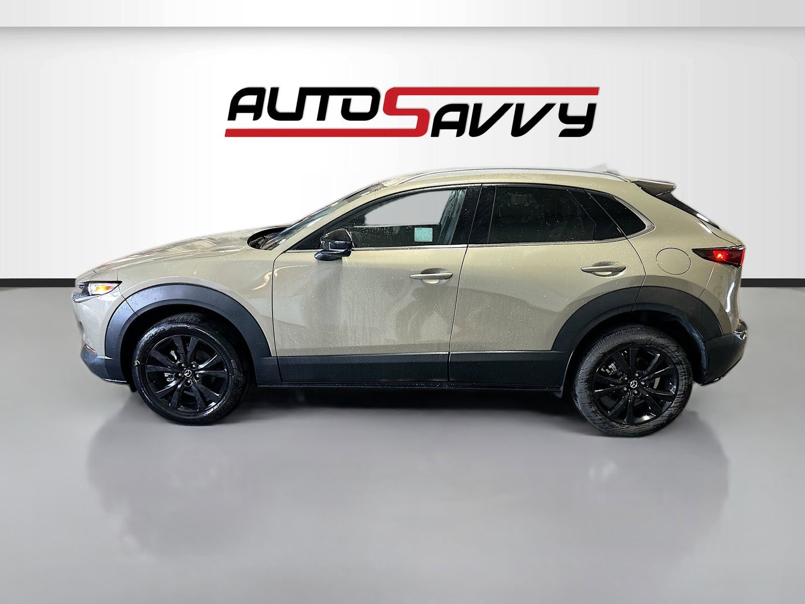 Used 2024 MAZDA CX-30 Carbon image 4