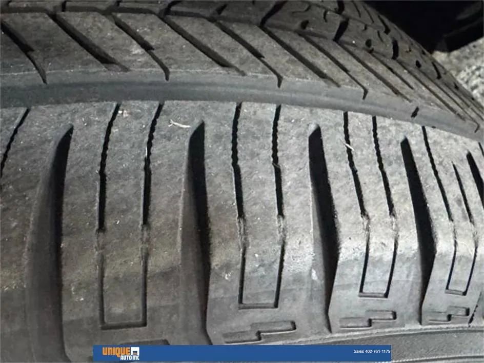 Used 2019 Chevrolet Equinox Premier image 29