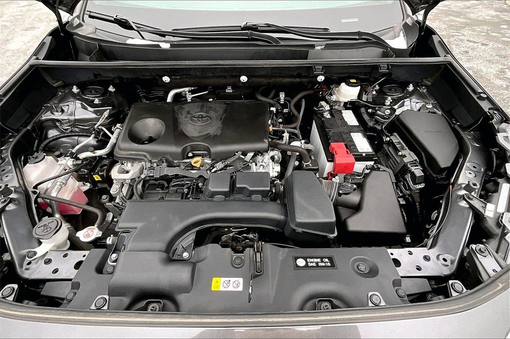 Used 2023 Toyota RAV4 XLE w/ Convenience Package image 30
