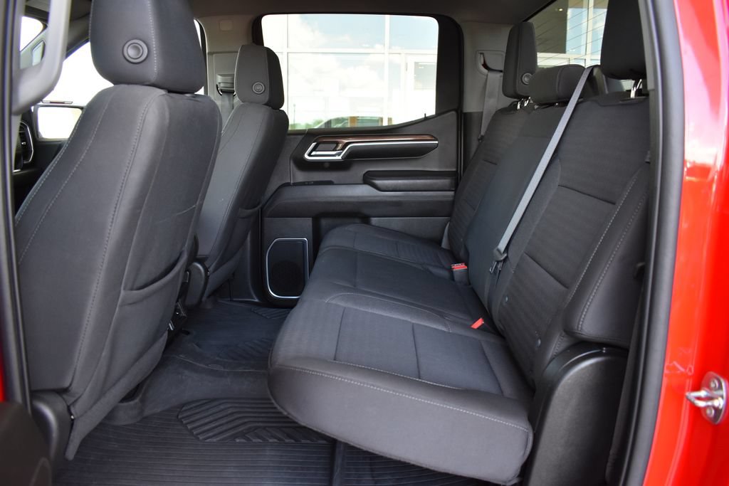 Used 2022 Chevrolet Silverado 1500 LT AWD/4WD image 15