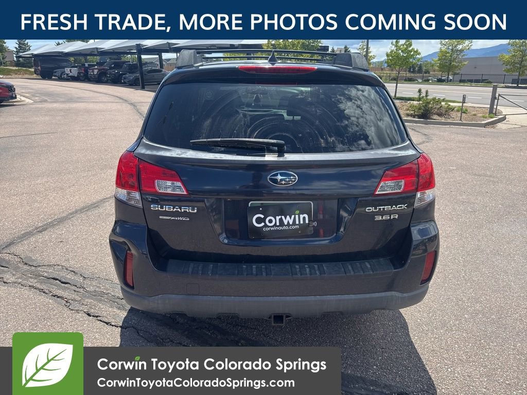 Used 2012 Subaru Outback 3.6R Limited AWD/4WD image 6