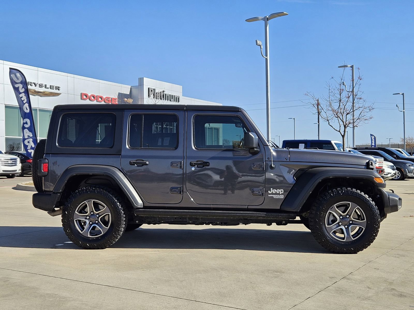 Used 2018 Jeep Wrangler Unlimited Sport S image 7