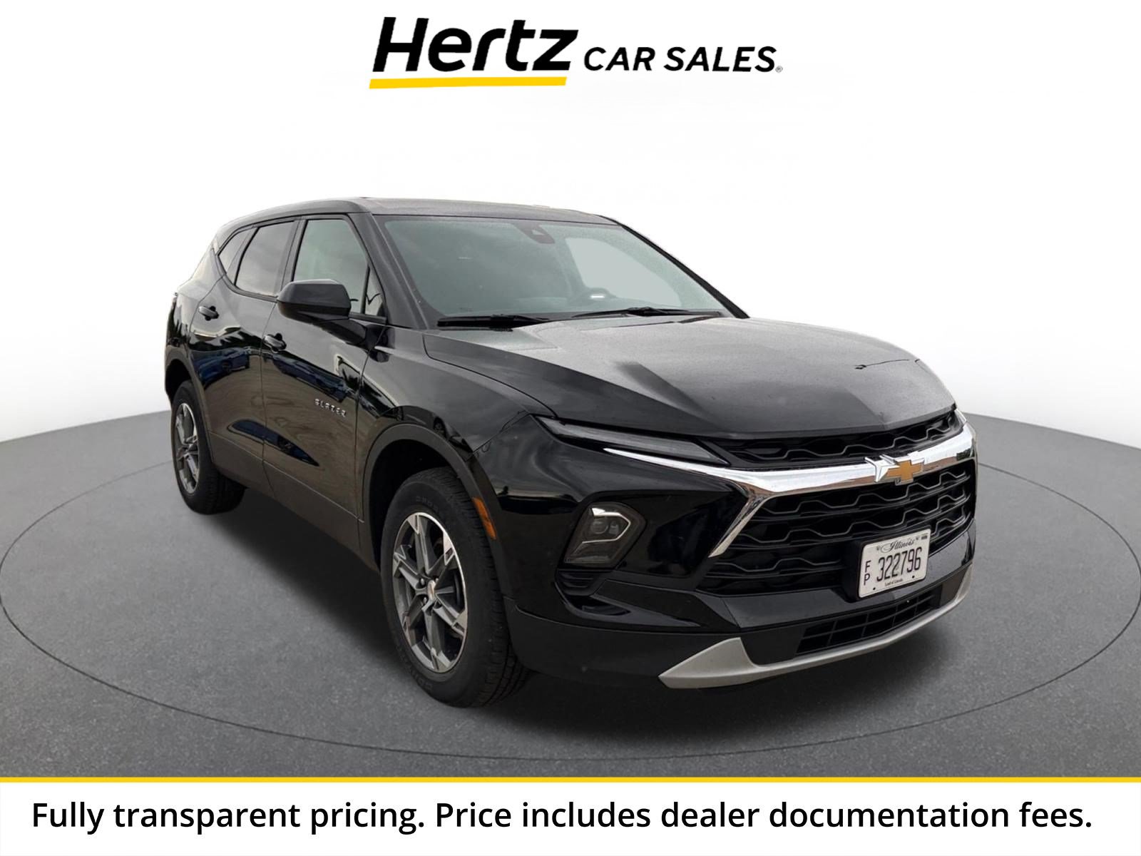 Used 2025 Chevrolet Blazer LT FWD image 1