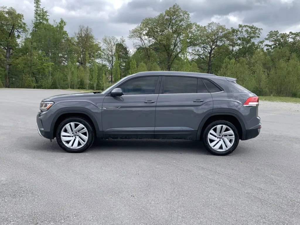 Used 2021 Volkswagen Atlas Cross Sport SE image 4