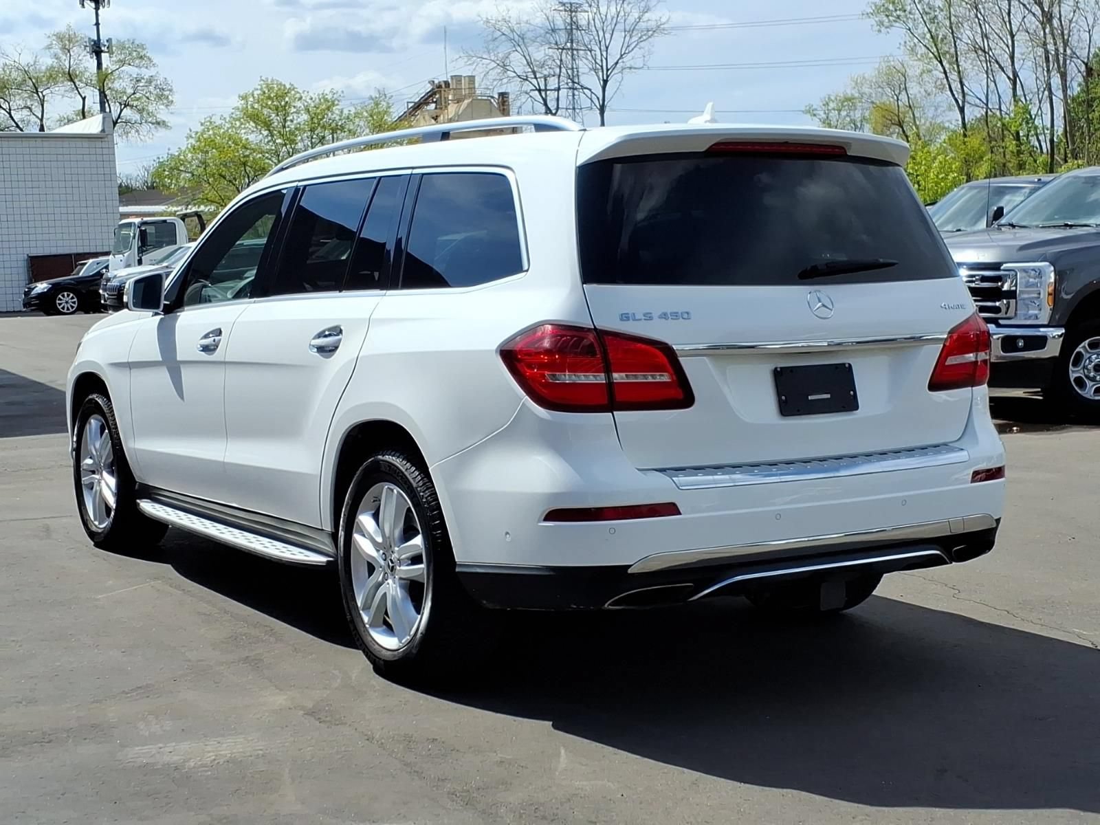 Used 2017 Mercedes-Benz GLS 450 4MATIC image 3