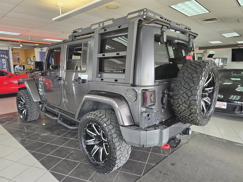 Used 2014 Jeep Wrangler Unlimited Sahara image 6