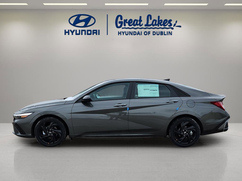 New 2026 Hyundai Elantra Sport image 2