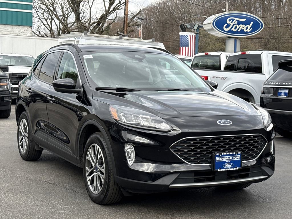 Used 2022 Ford Escape SEL