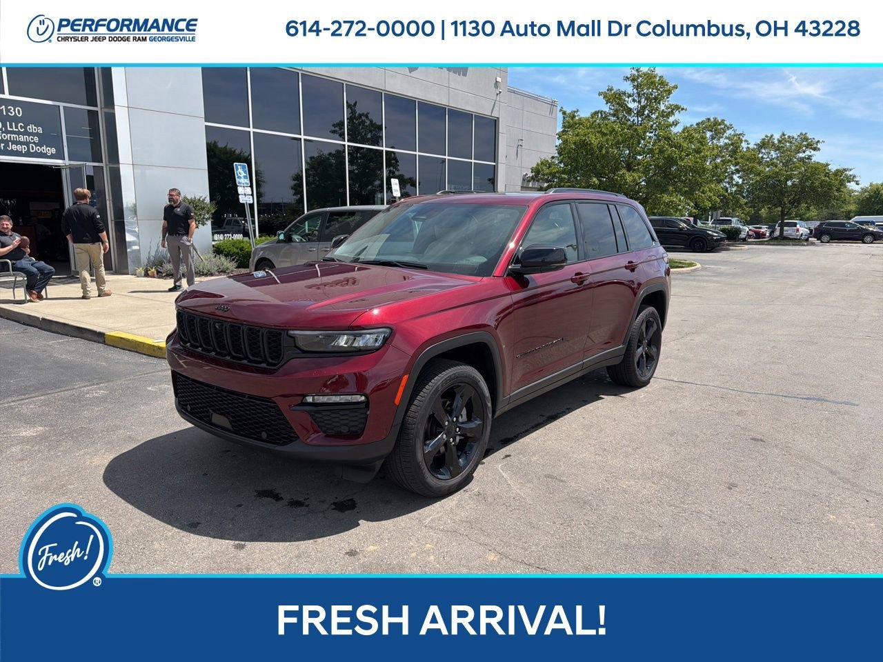 Used 2025 Jeep Grand Cherokee Limited w/ Luxury Tech Group II AWD/4WD image 8