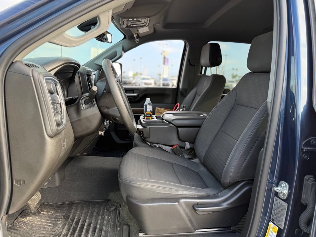 Used 2021 Chevrolet Silverado 3500 LT w/ Gooseneck/5TH Wheel Package RWD image 5