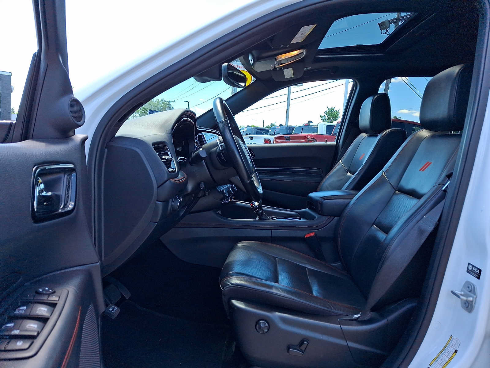 Used 2024 Dodge Durango GT AWD/4WD image 16