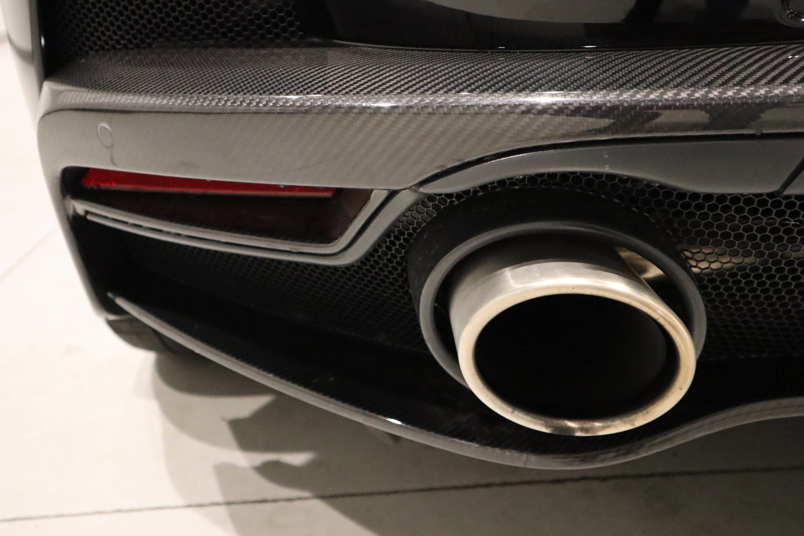 Used 2023 McLaren GT image 19