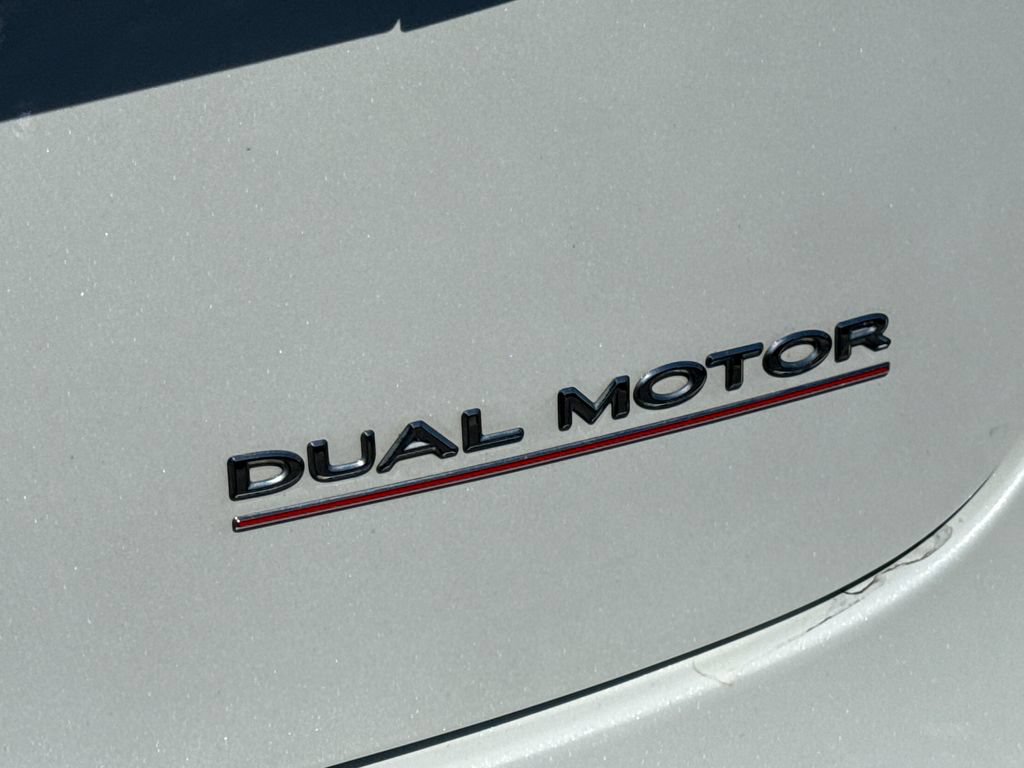 Used 2022 Tesla Model 3 Performance AWD/4WD image 11