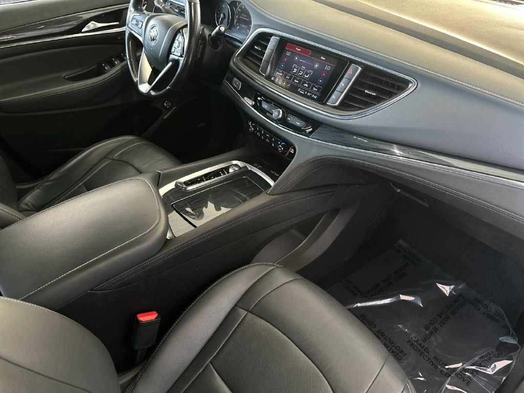 Used 2022 Buick Enclave Premium FWD image 15