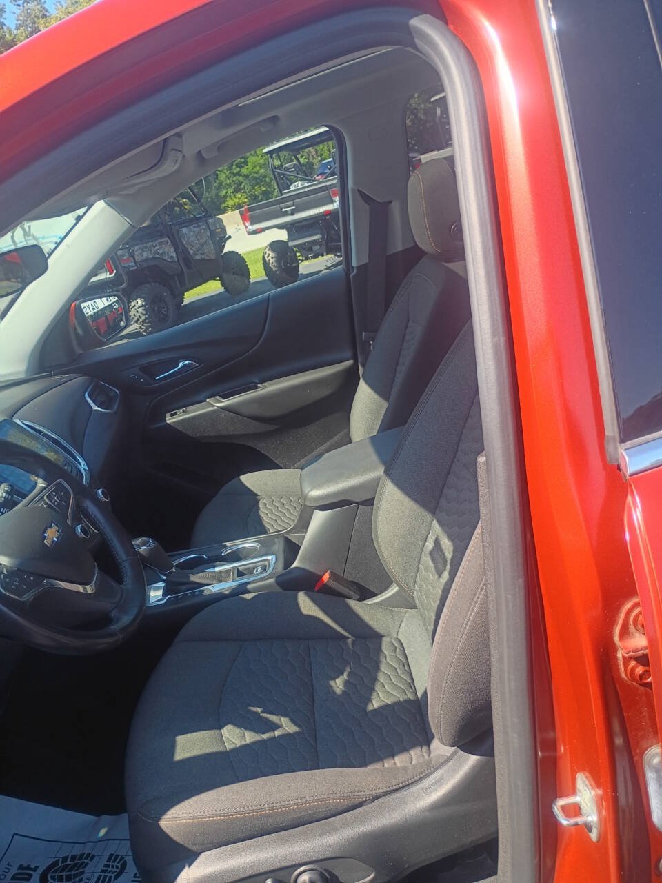 Used 2020 Chevrolet Equinox LT FWD image 9