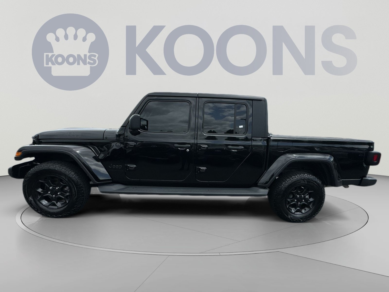 Used 2023 Jeep Gladiator Sport AWD/4WD image 7
