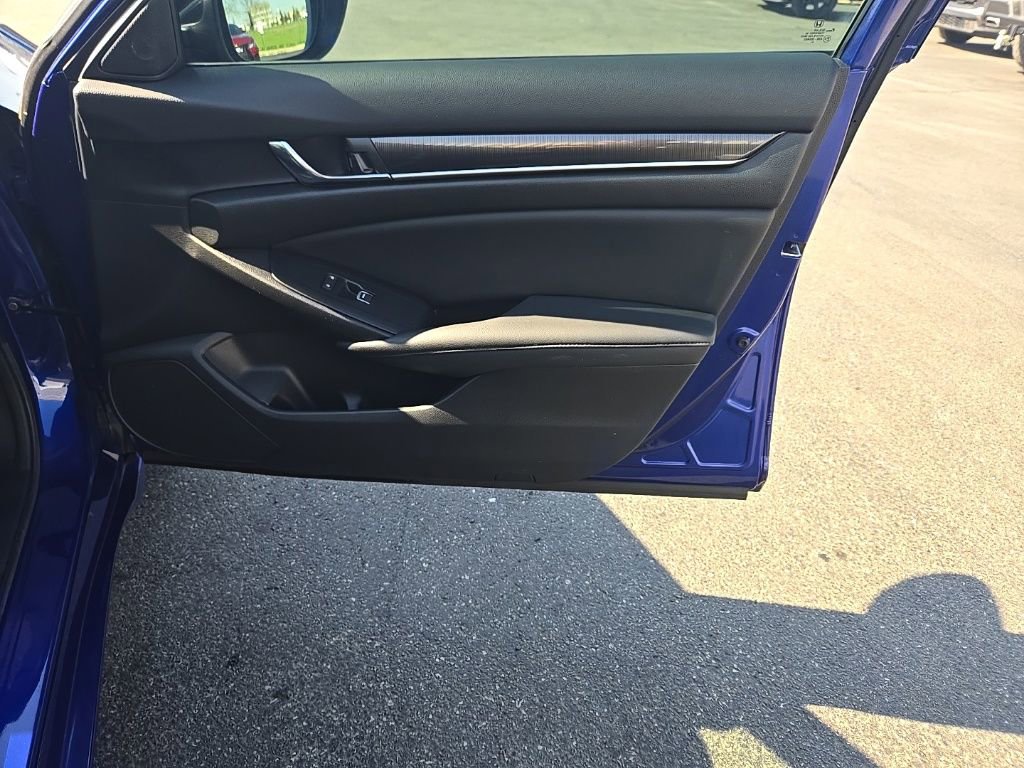 Used 2022 Honda Accord Sport Special Edition image 30