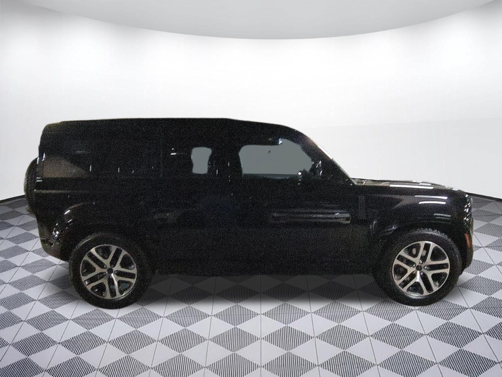 New 2026 Land Rover Defender 110 X-Dynamic SE AWD/4WD image 6